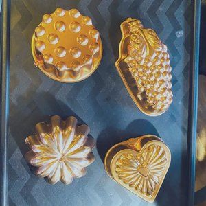 Set of Four (4) Vintage MCM Copper Jell-O Molds Wall Décor Grapes Heart Dots Sun